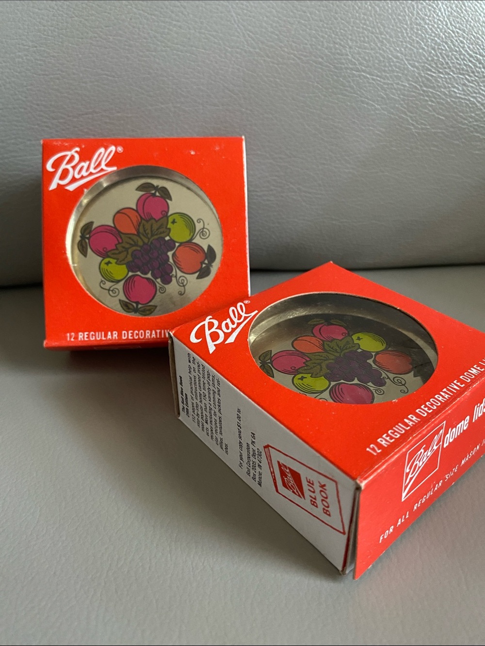 Two packs of Vintage Ball Regular Decorative Dome Lids - total 24 lids